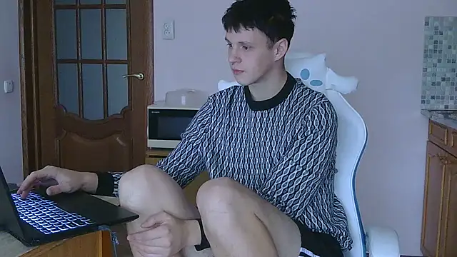 Snapshot of _Timmy_Boy_ chatting on 10, 11, 2025 Timmy Boy online show from 10, 11, 2025