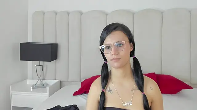 Alanha   online show from 27, 11, 2025