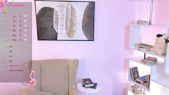 Snapshot of Sarah_Lert chatting on 11, 10, 2025 Sarah Lert online show from 11, 10, 2025