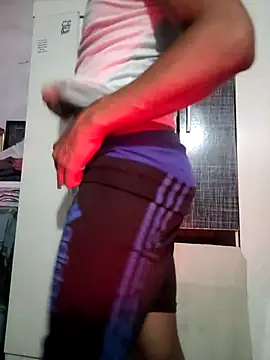 Snapshot of maxOliver12345 chatting on 11, 10, 2025 maxOliver12345 online show from 11, 10, 2025