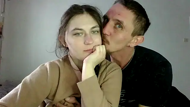 Twolatte1520 online show from 6, 2, 2026