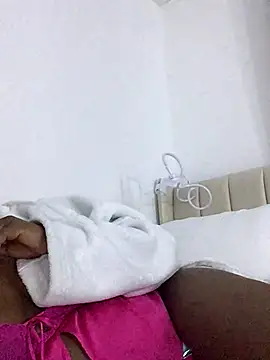 CurvyGoddessXxx online show from 13, 10, 2025