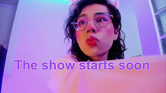 Sweet-SharoKitty online show from 20, 11, 2025