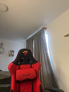 Ezzio Scolaro online show from 26, 2, 2026