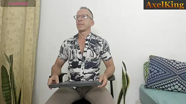 Snapshot of _axelking_ chatting on 16, 7, 2026 axelking online show from 16, 7, 2026