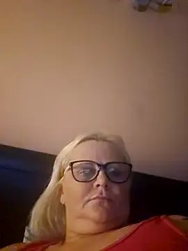 NieMaJazdyBezGwiazdy7883 online show from 9, 10, 2025