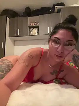 Snapshot of bia900bianca chatting on 16, 12, 2025 bia900bianca online show from 16, 12, 2025