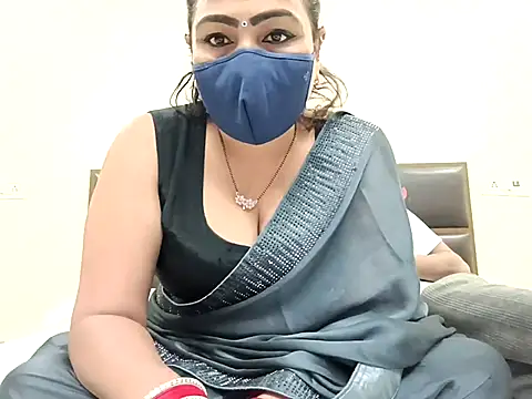 Snapshot of horny_milf_couple chatting on 5, 2, 2026 horny milf couple online show from 5, 2, 2026