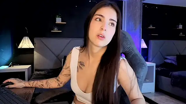 Snapshot of giapearl25 chatting on 29, 10, 2025 giapearl25 online show from 29, 10, 2025