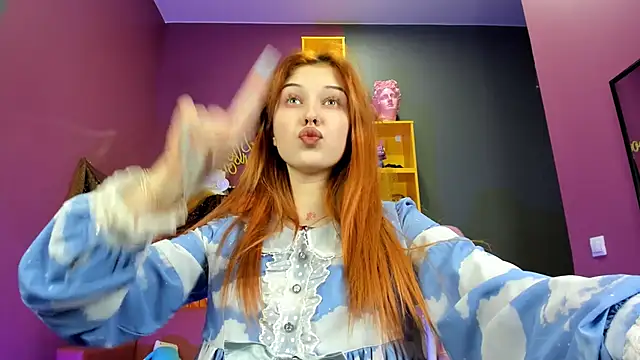 Snapshot of Oki_Mie chatting on 10, 11, 2025 Oki Mie online show from 10, 11, 2025