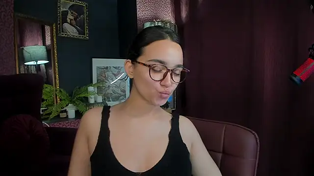 Snapshot of ShadowLotus_ chatting on 13, 10, 2025 ShadowLotus  online show from 13, 10, 2025