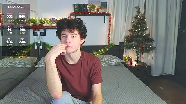 Cute Mike online show from 17, 12, 2025