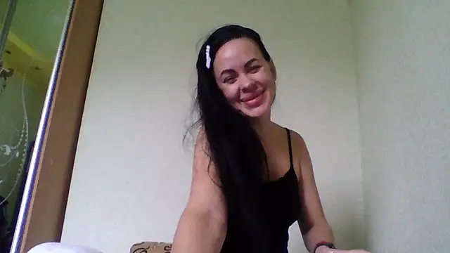 Stefaniyaxq online show from 8, 10, 2025