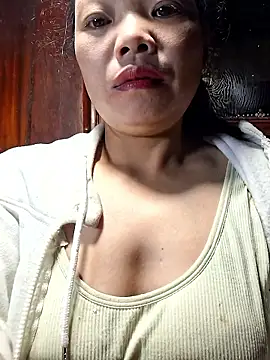 miomio-12 online show from 8, 11, 2025