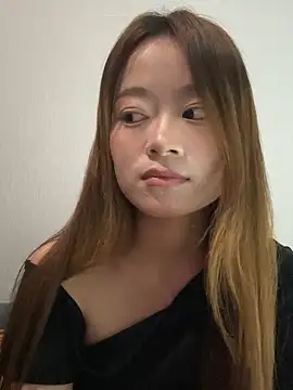 qingzi1218 online show from 4, 10, 2025