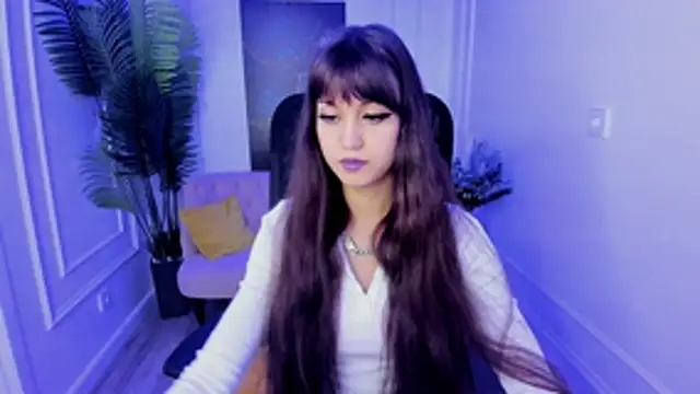 TiffanyYounge online show from 6, 11, 2025