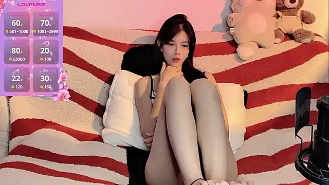 Snapshot of Nuomio chatting on 3, 2, 2026 Nuomio online show from 3, 2, 2026