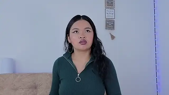 Catherine     online show from 14, 10, 2025