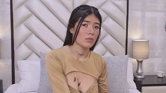 Snapshot of CristalShayy chatting on 28, 2, 2026 CristalShayy online show from 28, 2, 2026