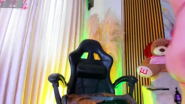 alejagarcia  online show from 18, 5, 2026