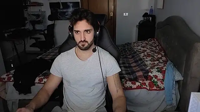 Snapshot of Al3xox02 chatting on 15, 1, 2026 Al3xox02 online show from 15, 1, 2026