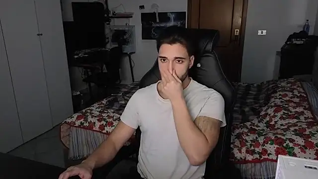 Snapshot of Al3xox02 chatting on 31, 1, 2026 Al3xox02 online show from 31, 1, 2026