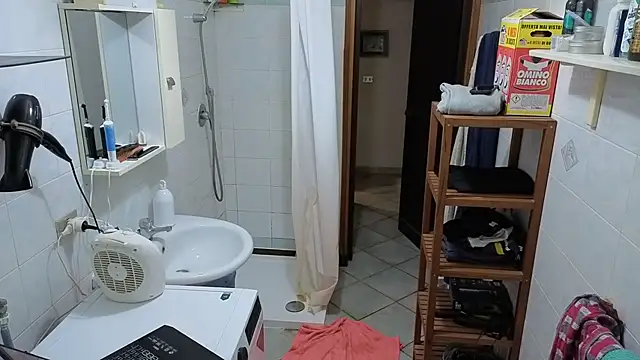 Snapshot of Al3xox02 chatting on 14, 2, 2026 Al3xox02 online show from 14, 2, 2026