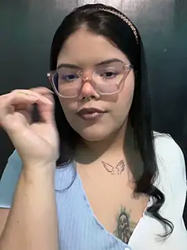 GabrielleMarsh1 online show from 24, 10, 2025