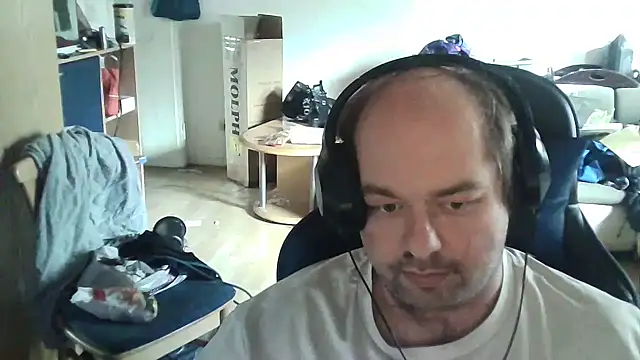 Pumba Hornyboy online show from 16, 10, 2025