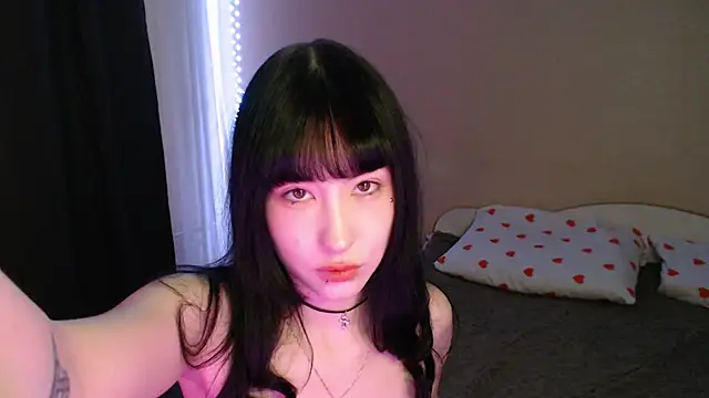 NaemiiBlush online show from 1, 11, 2025