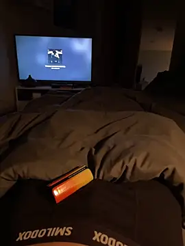 Snapshot of DirtyKazak chatting on 26, 10, 2025 DirtyKazak online show from 26, 10, 2025