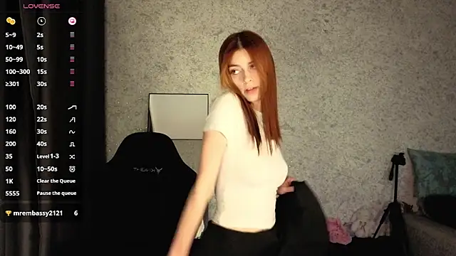 kitti sweett online show from 15, 11, 2025