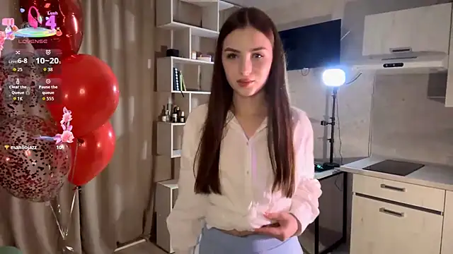 Snapshot of RinaModel chatting on 21, 11, 2025 RinaModel online show from 21, 11, 2025