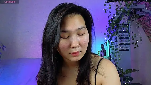 Yoon Mii online show from 9, 10, 2025