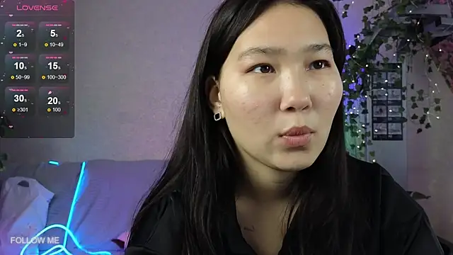 Yoon Mii online show from 10, 10, 2025