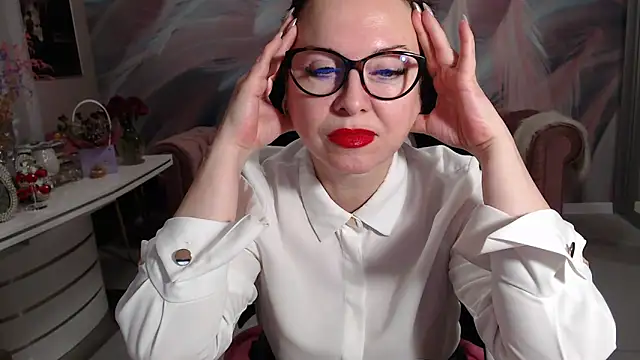 Arisa5000 online show from 27, 2, 2025