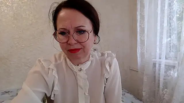 Arisa5000 online show from 15, 9, 2025