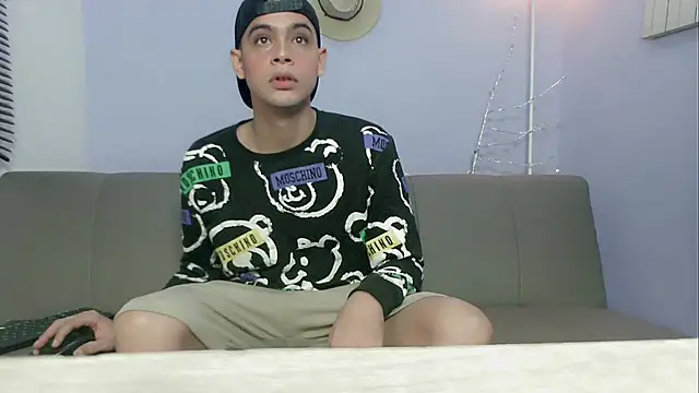 Twinks boys  online show from 14, 10, 2025