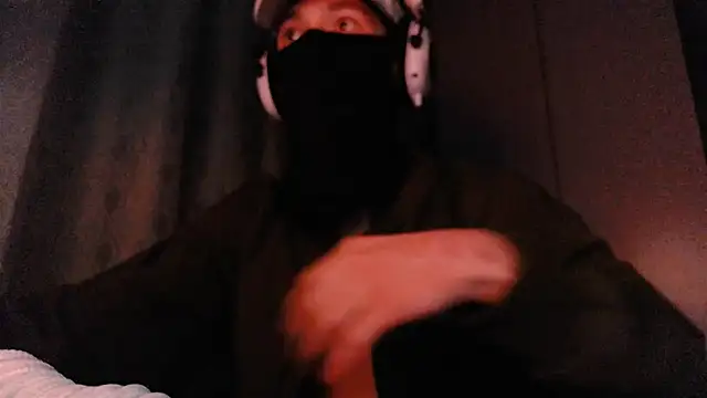 suicdemask online show from 11, 3, 2026