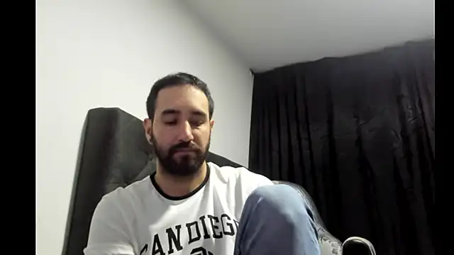 coolfriki online show from 25, 2, 2026