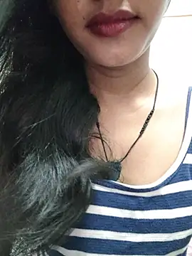 Snapshot of anjali2351 chatting on 4, 7, 2026 anjali2351 online show from 4, 7, 2026
