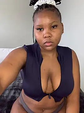 Snapshot of Scarlettxx21 chatting on 7, 5, 2026 Scarlettxx21 online show from 7, 5, 2026