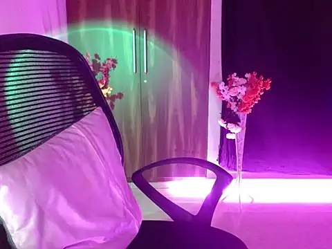 Roiseeee online show from 10, 4, 2026