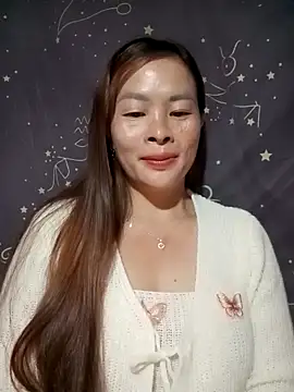 Snapshot of lucky774- chatting on 8, 11, 2025 lucky774- online show from 8, 11, 2025