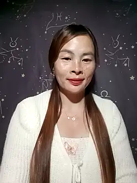 Snapshot of lucky774- chatting on 8, 11, 2025 lucky774- online show from 8, 11, 2025