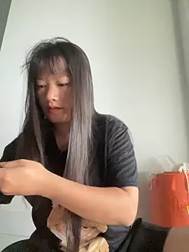 TrangNemo online show from 24, 10, 2025