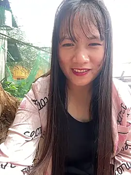 TrangNemo online show from 8, 11, 2025