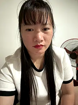 TrangNemo online show from 19, 12, 2025