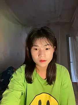 Snapshot of Mylinh- chatting on 22, 10, 2025 Mylinh- online show from 22, 10, 2025