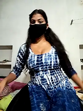 Snapshot of Miya_sistar chatting on 4, 11, 2025 Miya sistar online show from 4, 11, 2025